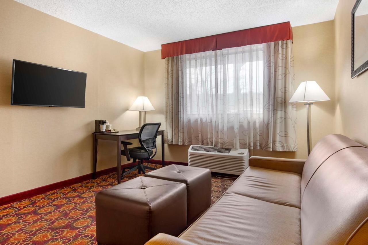 Best Western Plus The Inn At Sharon/Foxboro Exteriör bild