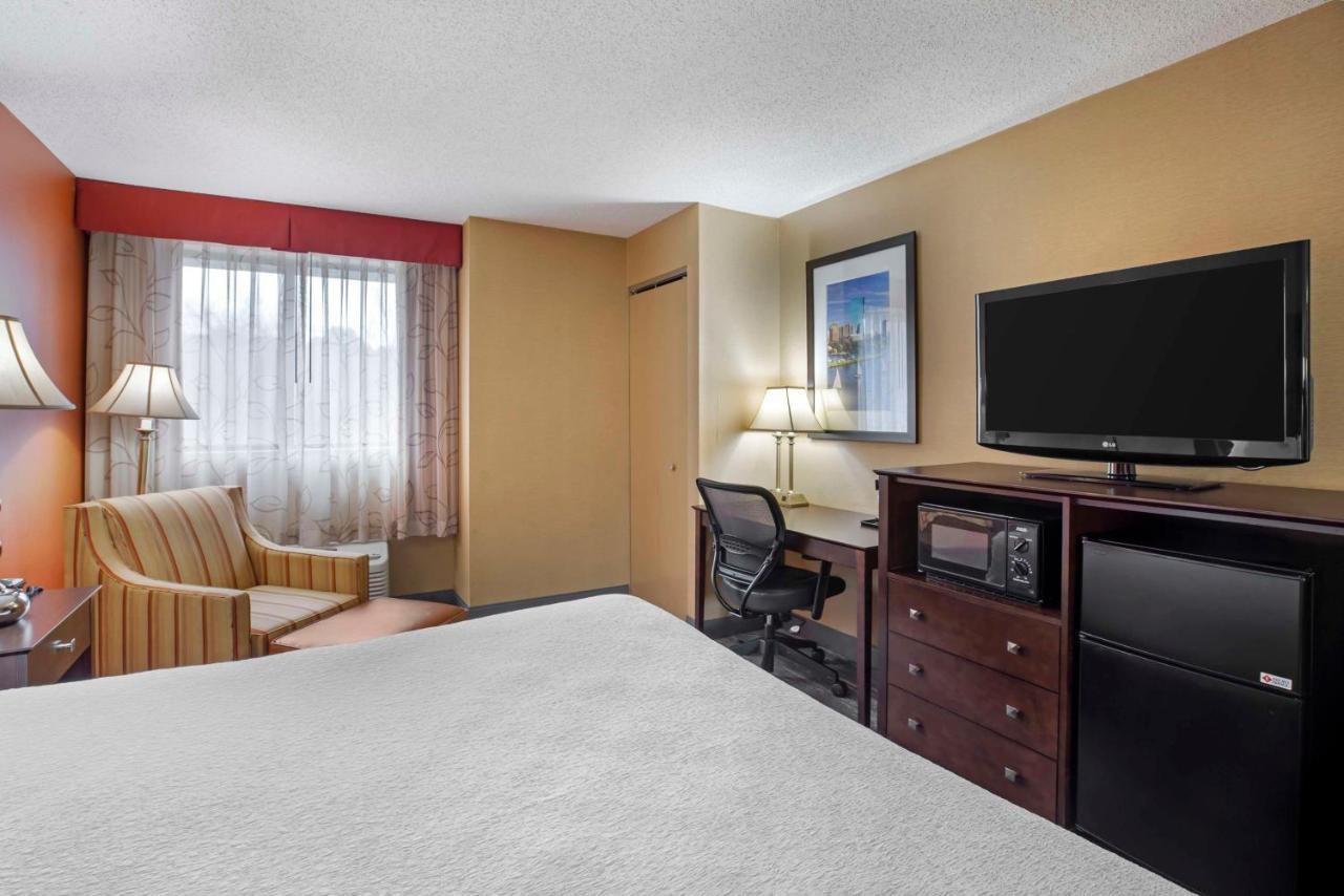 Best Western Plus The Inn At Sharon/Foxboro Exteriör bild