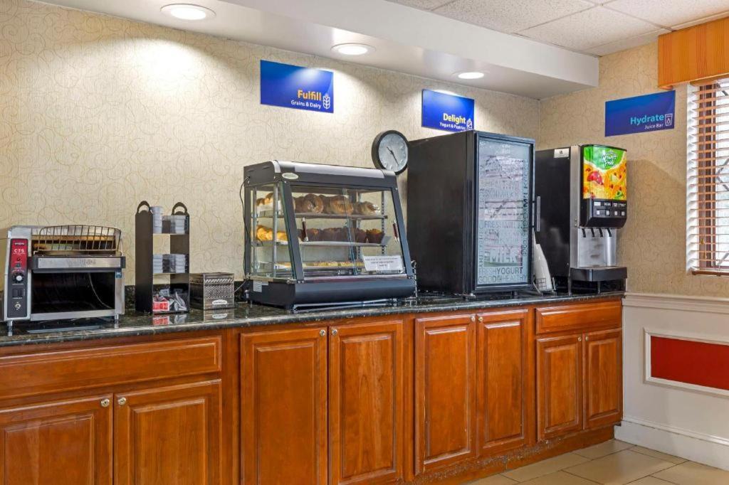 Best Western Plus The Inn At Sharon/Foxboro Exteriör bild