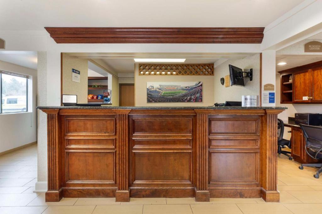 Best Western Plus The Inn At Sharon/Foxboro Exteriör bild