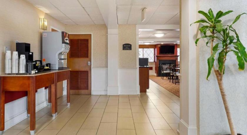 Best Western Plus The Inn At Sharon/Foxboro Exteriör bild